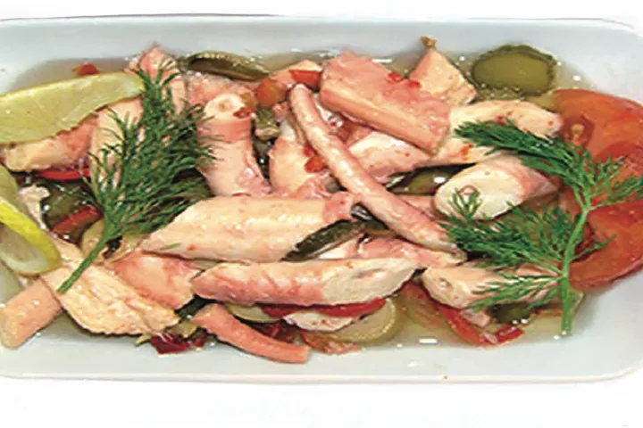 Ahtapot Salatası